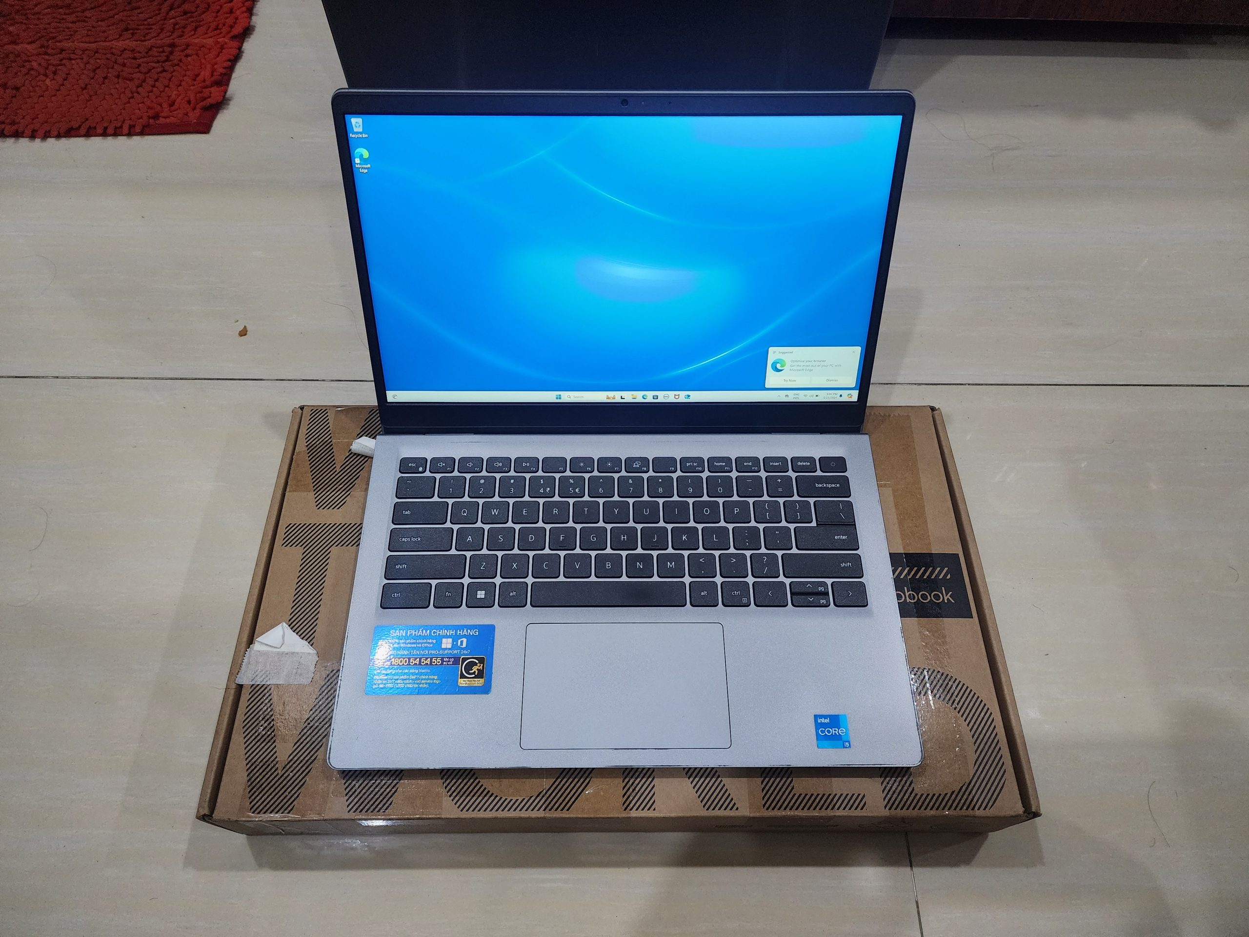 Dell Vostro 3420 i5 1235U 8/512 15" FHD