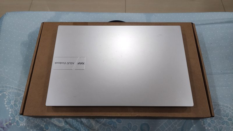 Asus Vivobook 15 i5 1335U BOX BH 11/25 sạc 34 lần - Ảnh 2